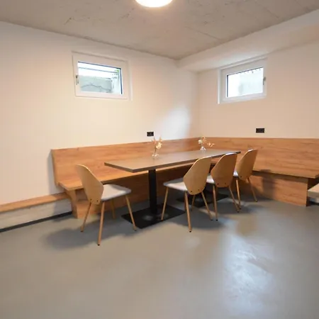 Leni Holiday home